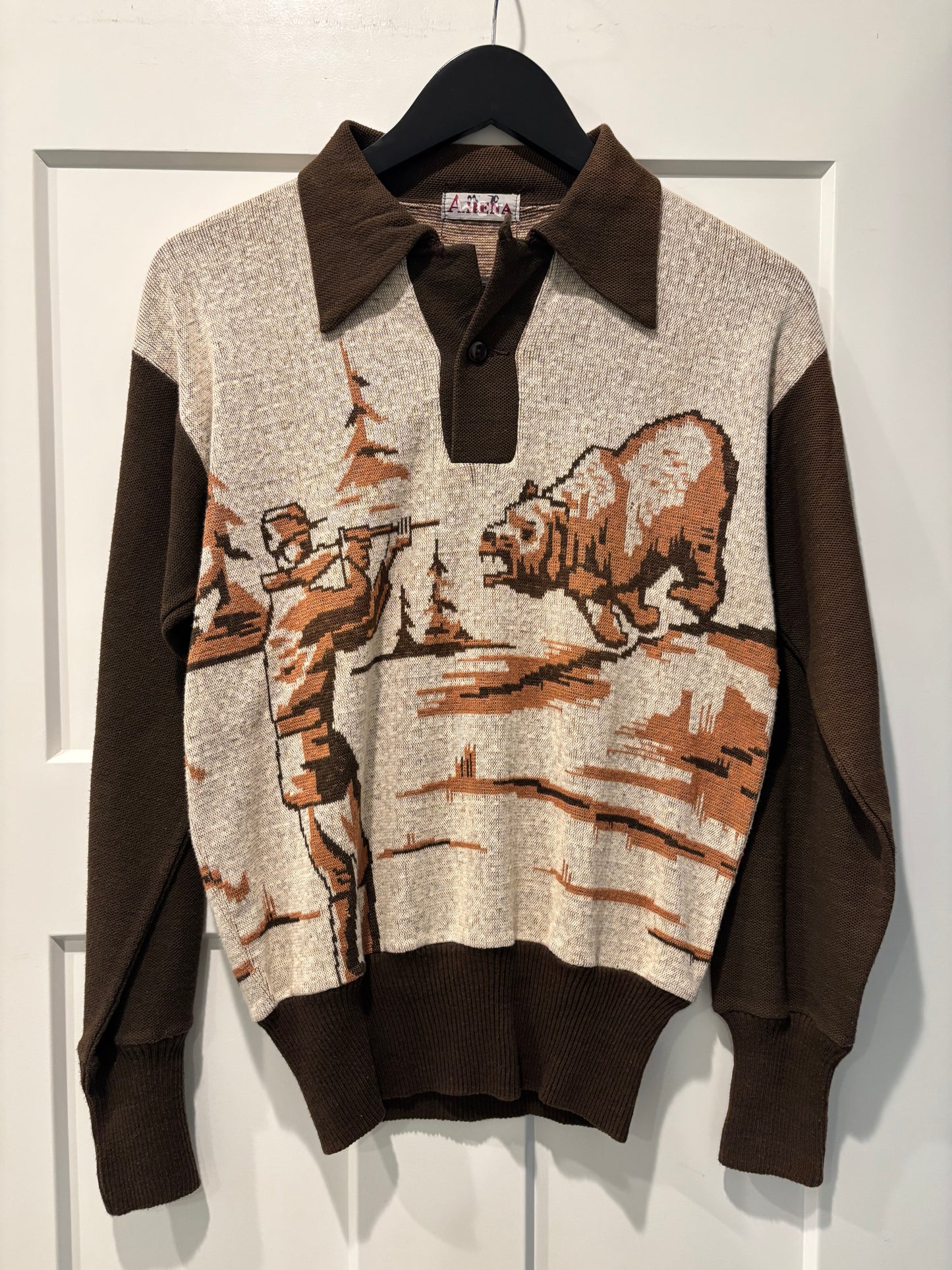1940s Cotton Picture Knit Sweater “Bear Attack”